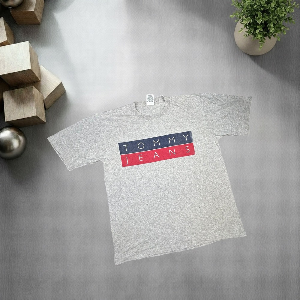 Vintage 90s Tommy Jeans Grey Heather Boxy Logo T-Shirt Mens Large Made in USA